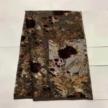 2023 Новейший дизайн Высококачественная вышивка Бархатная шелковая ткань с принтом, швейный текстильный материал 5 ярдов.LX3.12