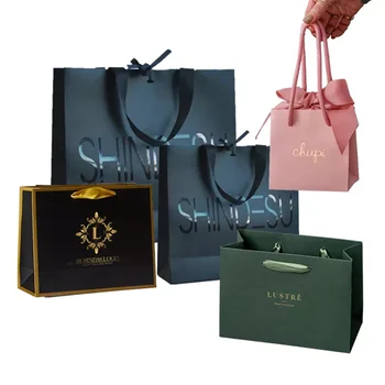 бумажные подарочные пакеты известных брендов класса люкс с индивидуальным принтом 500шт. с вашим собственным золотым логотипом для упаковки ювелирных изделий и одежды